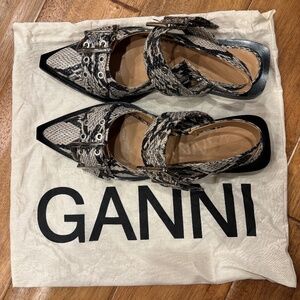 GANNI Leather Snakeskin Print Cream/Black Buckle Ballerina Ballet Flats | Sz 42